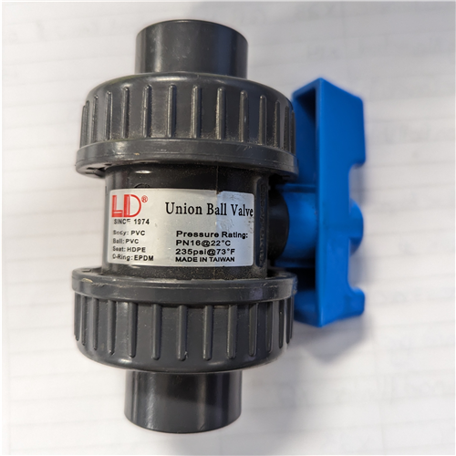1/2 " SCH 80 PVC Double Union Ball Valve